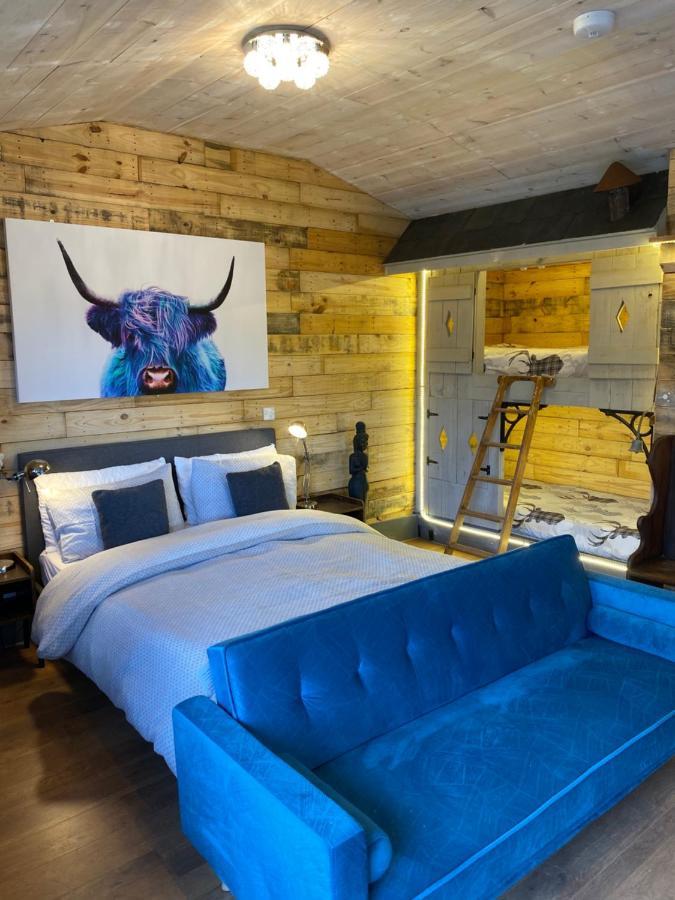 Willow Court Farm Studio East & Petting Farm, 8 Mins To Legoland & Windsor, 15 Mins To Lapland Uk Bagian luar foto