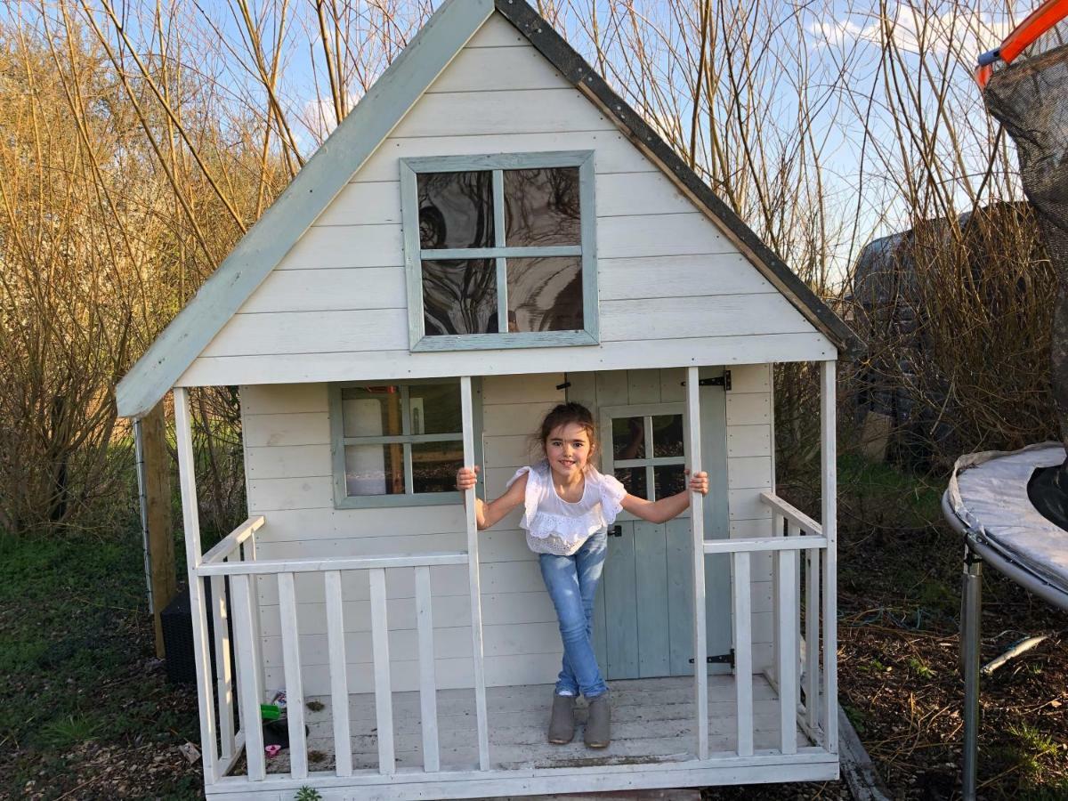 Willow Court Farm Studio East & Petting Farm, 8 Mins To Legoland & Windsor, 15 Mins To Lapland Uk Bagian luar foto